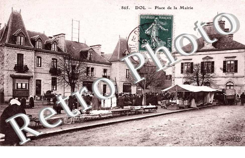 PLACE DE LA MAIRIE