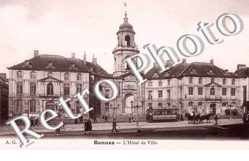 L&#039;HOTEL DE VILLE