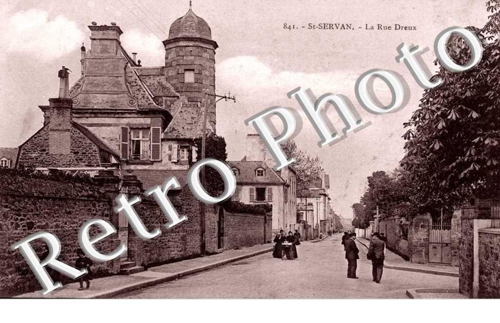 La Rue Dreux