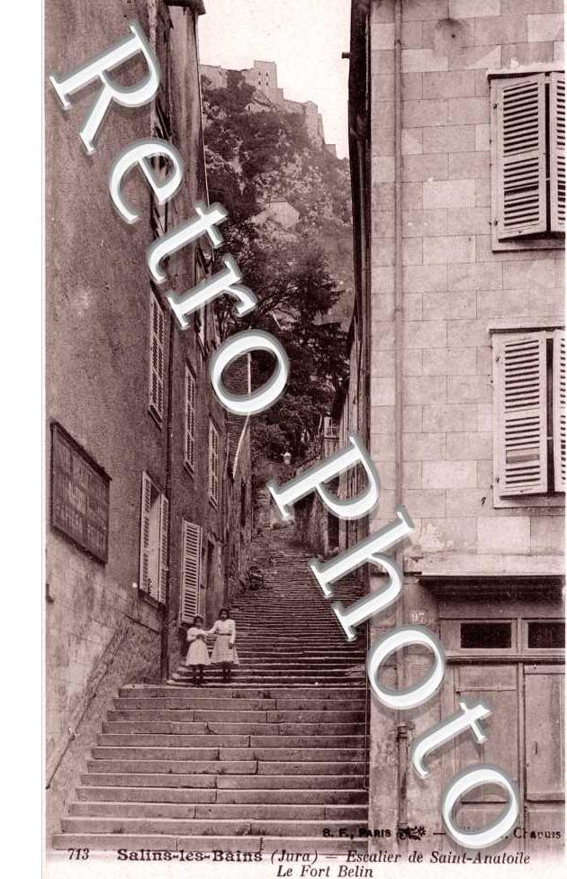 Escalier de Saint Anatoile, le Fort Belin