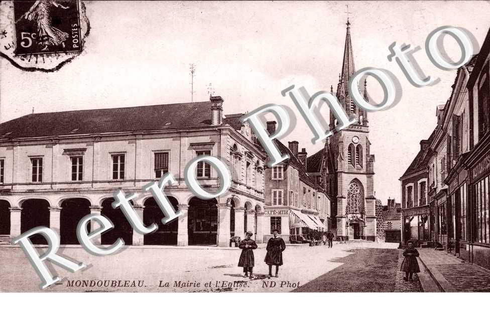 la Mairie et l&#039;Eglise