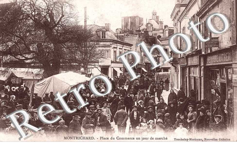 place du commerce un jour de marche