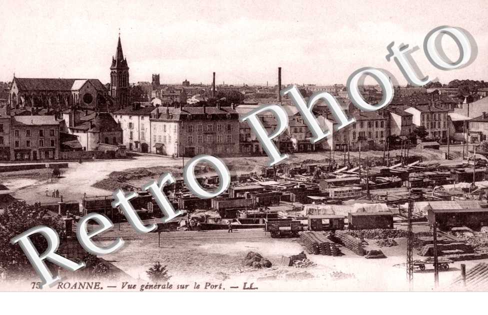Vue generale sur le Port