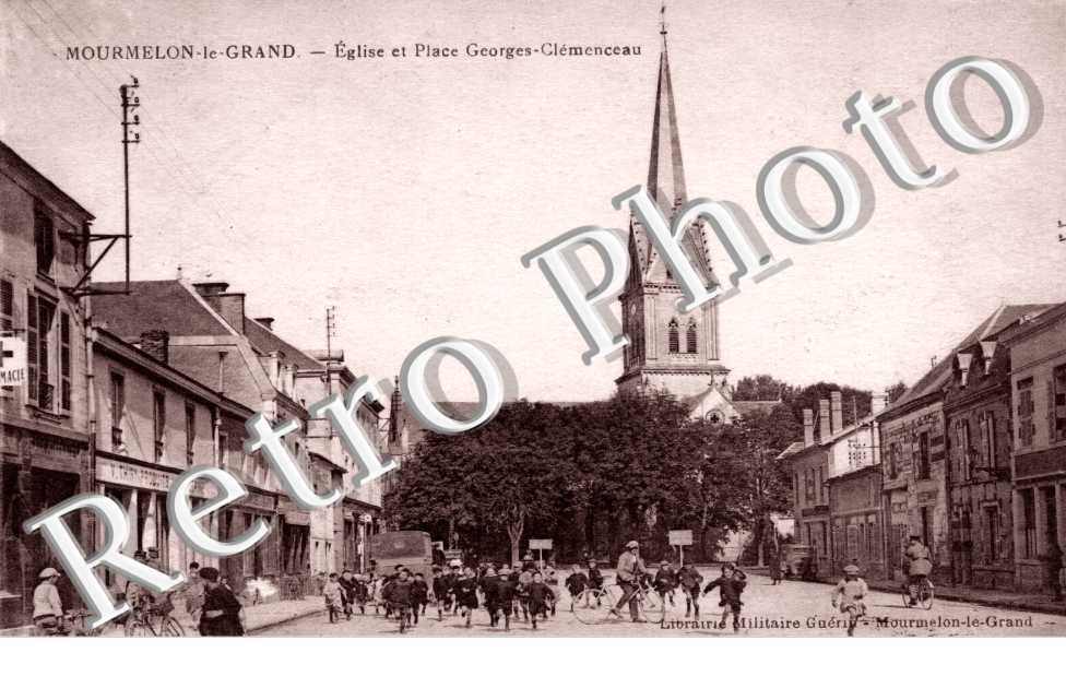Eglise et place Georges Clemenceau