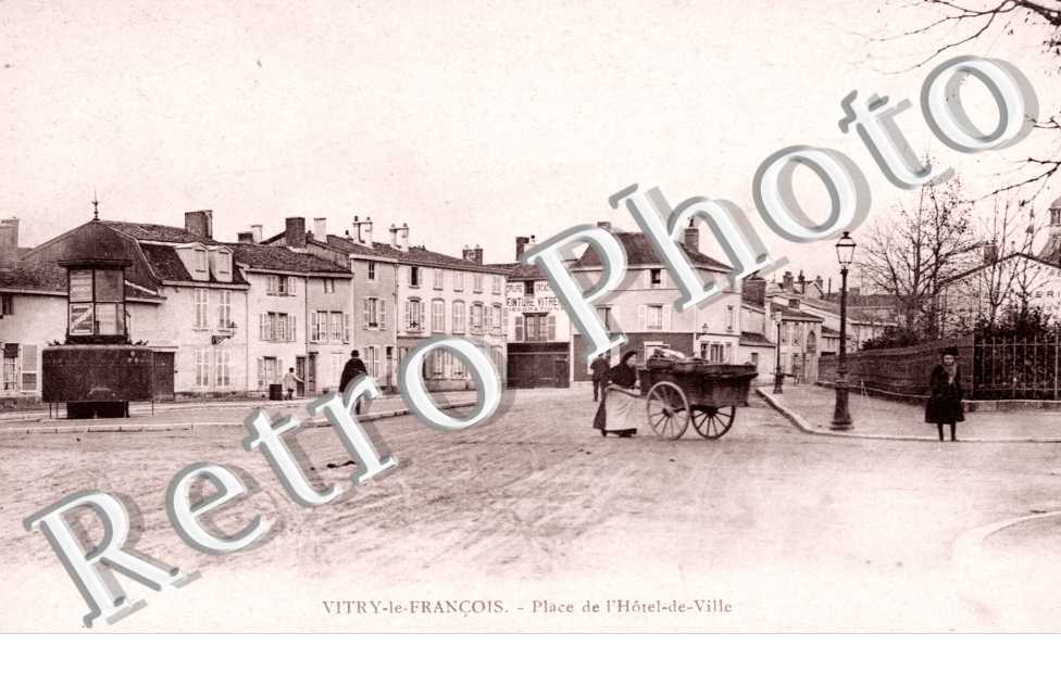 Place de l&#039;Hotel de Ville