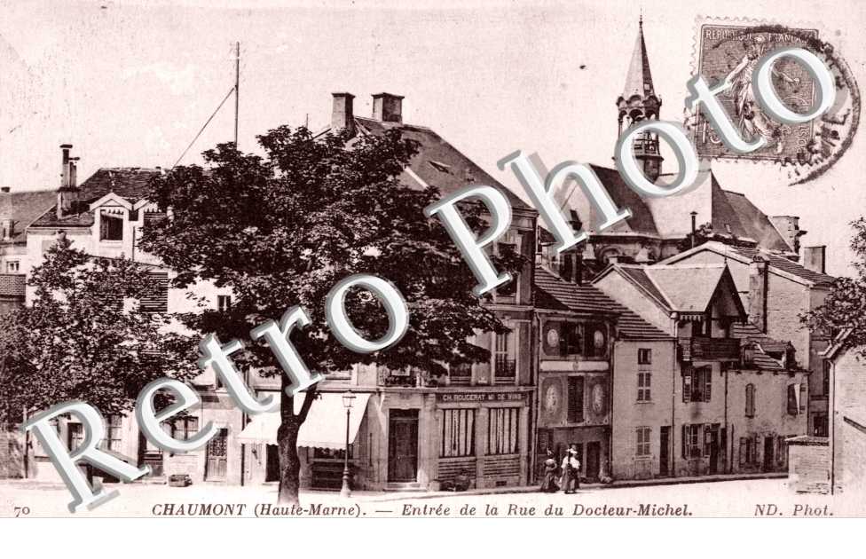 Entree de la Rue du Docteur Michel