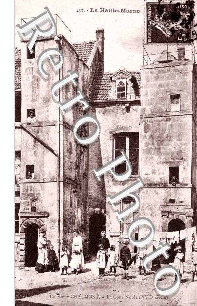 La Cour Noble
