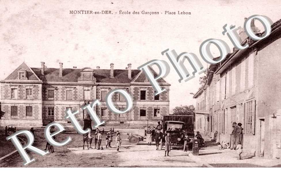 Ecole des garcons Place Lebon