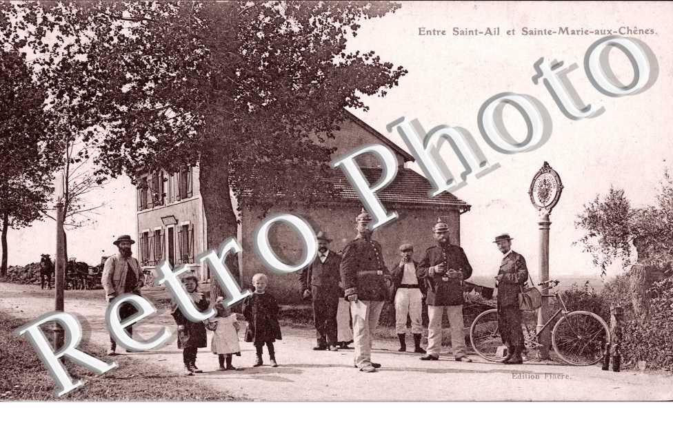 entre Saint-Ail et Sainte Marie aux Chenes - Poteau frontiere