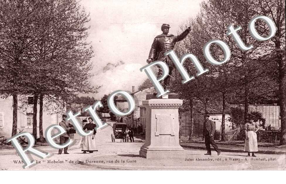 rue de la gare - Le "Mobelot" de chez Durenne - 