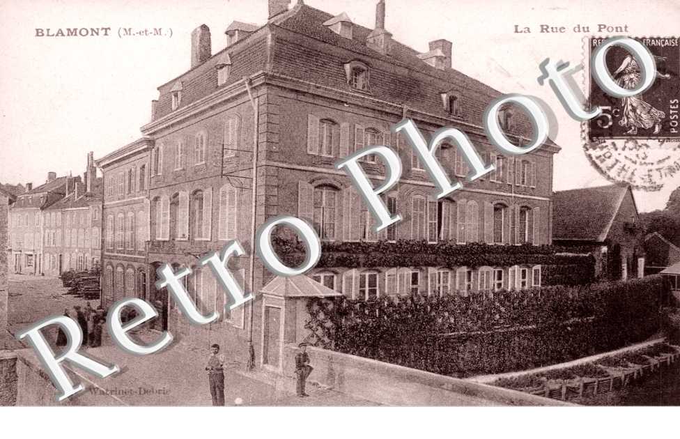 La Rue du Pont