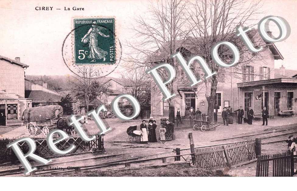 LA GARE