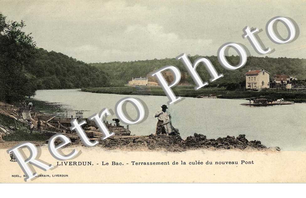 le bac - terrassement de la culee du nouveau pont Chateau de la Flie