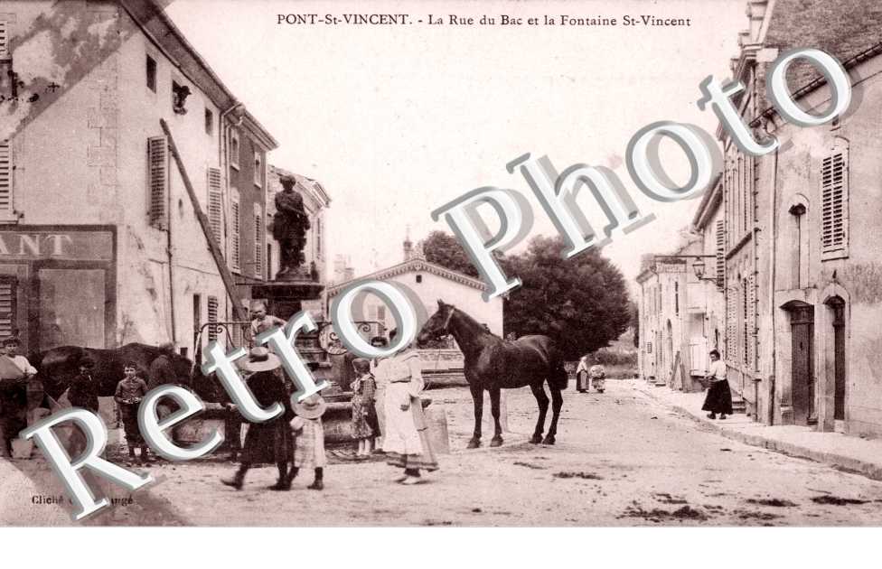 la Rue du Bac et Fontaine Saint Vincent