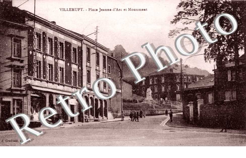 place Jeanne d&#039;Arc et monument