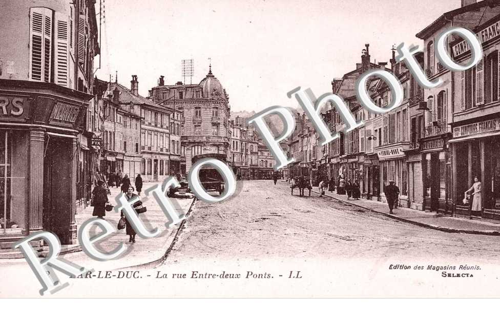 RUE ENTRE DEUX PONTS