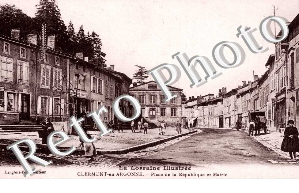 Place de la Republique et Mairie