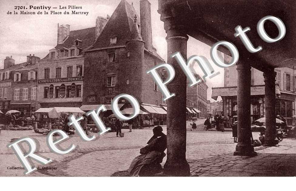 LES PILIERS DE LA MAISON DE LA PLACE DU MARTRAY