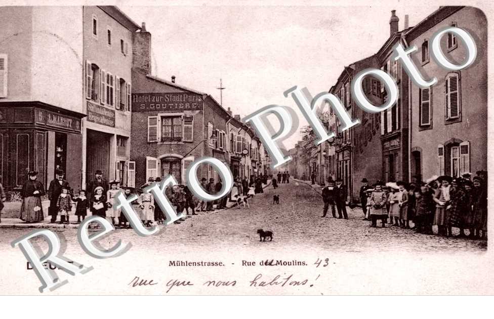 Rue des Moulins