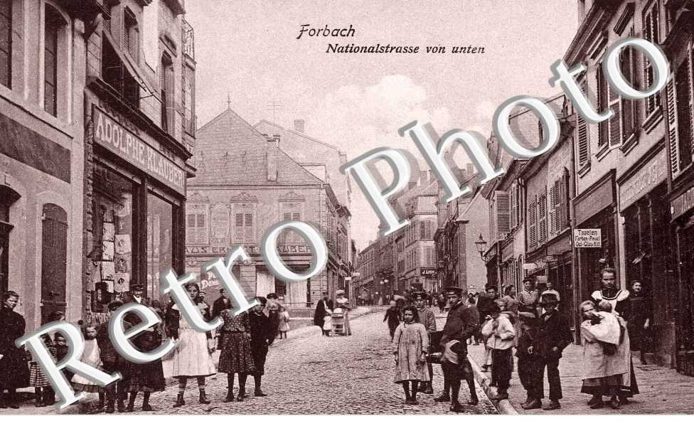 Nationalstrasse von unten
