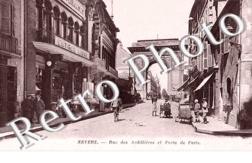 rue des Ardillieres et la porte de Paris
