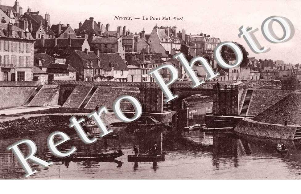 Le Pont Mal Plac