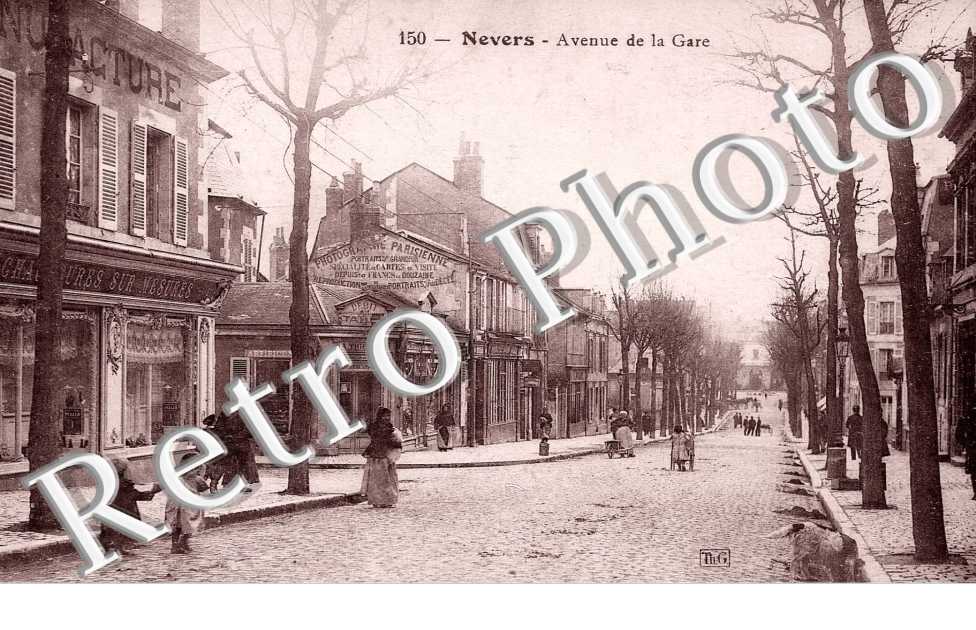 l&#039;avenue de la gare