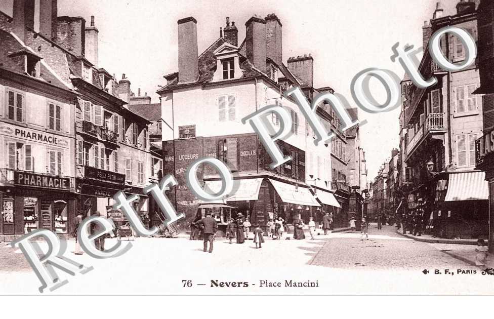 Place Mancini