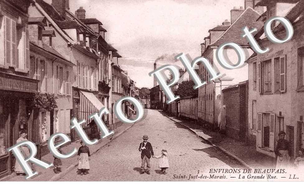 Saint just des marais. la grande rue