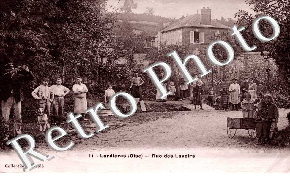 Lardieres - rue des Lavoirs
