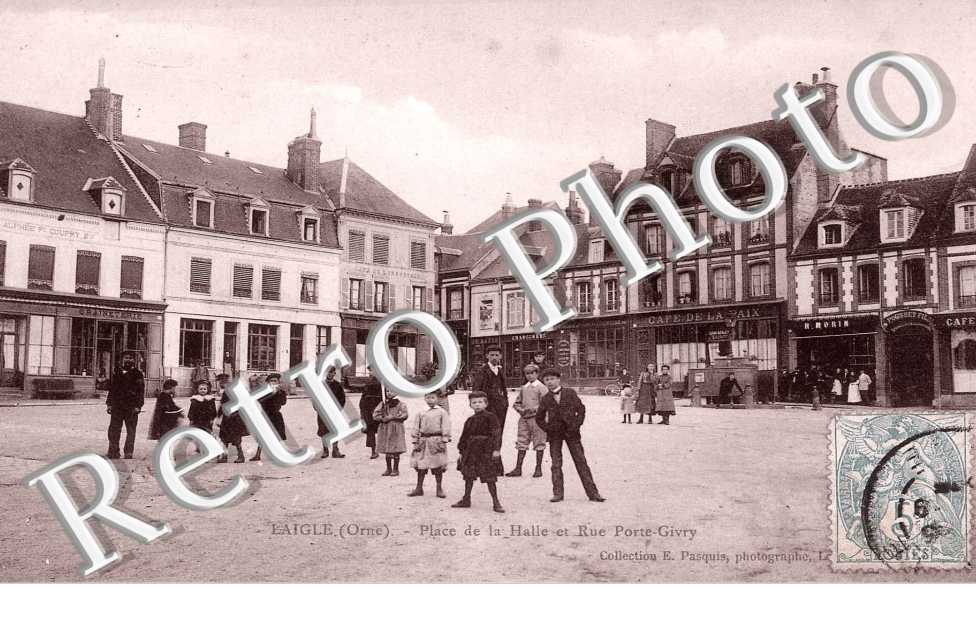 place de la halle et rue Porte Givry