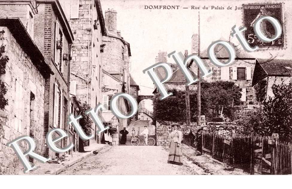 Rue du Palais de Justice