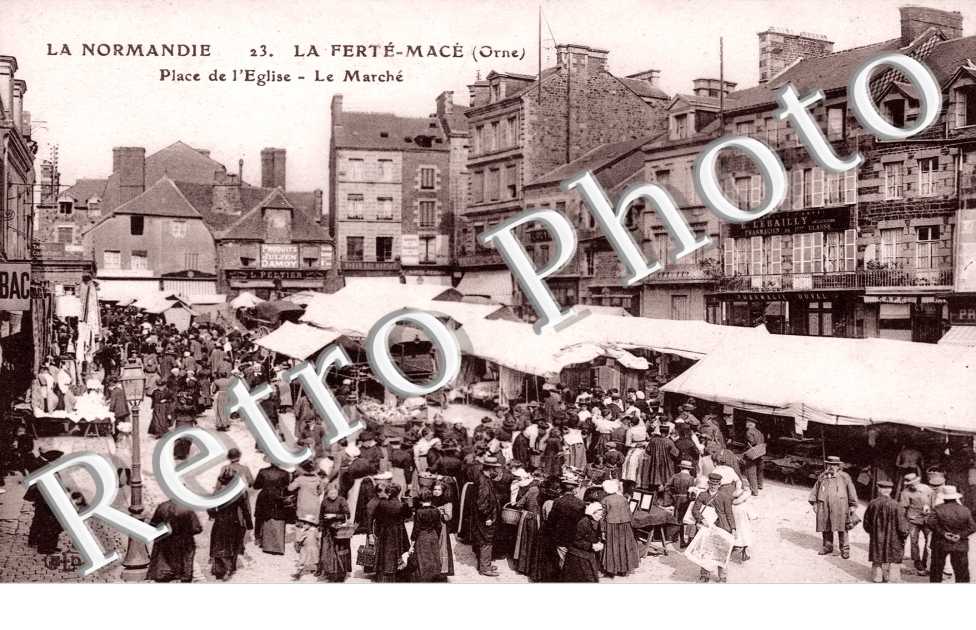 Place de l&#039;Eglise, le Marche
