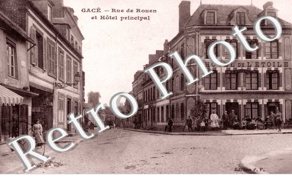 Rue de Rouen et Hotel Principal