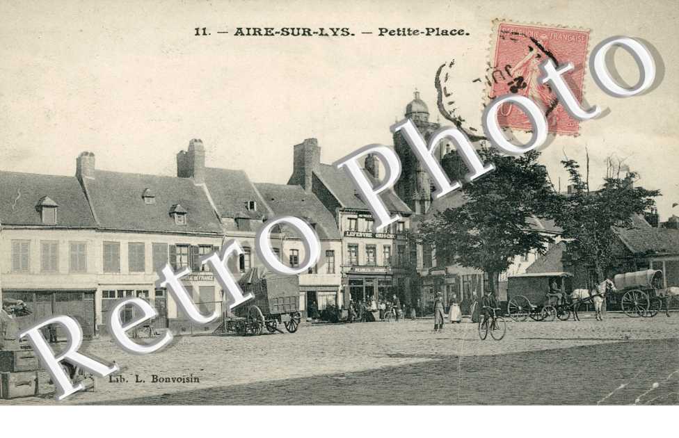 petite place