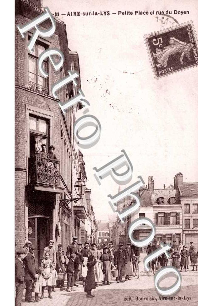 petite  place et rue doyen
