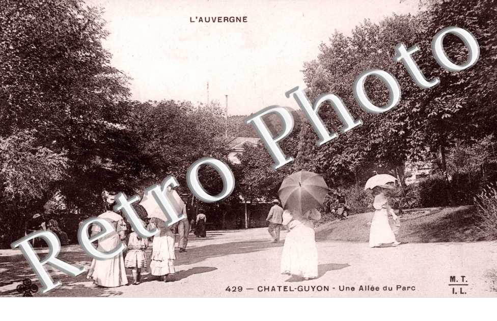 Une allee du parc