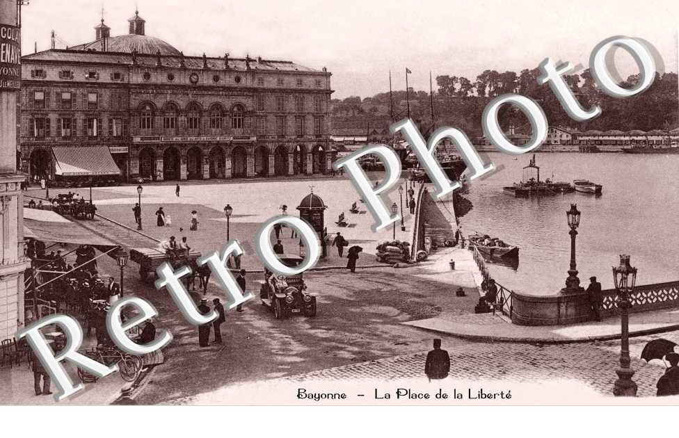 LA PLACE DE LA LIBERTE