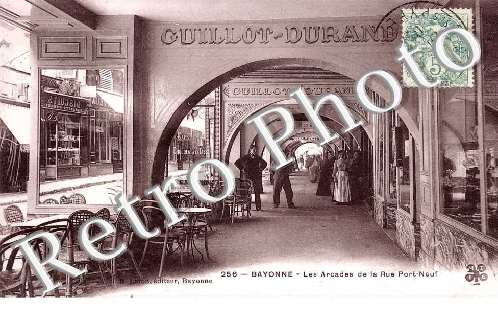 LES ARCADES de la rue du Port Neuf