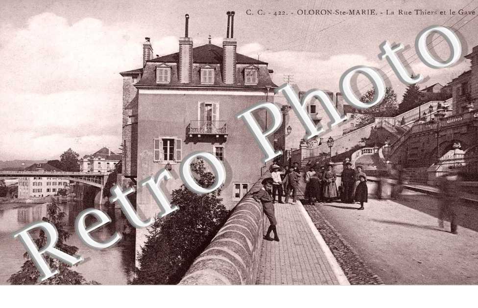 La Rue Thiers et le Gave