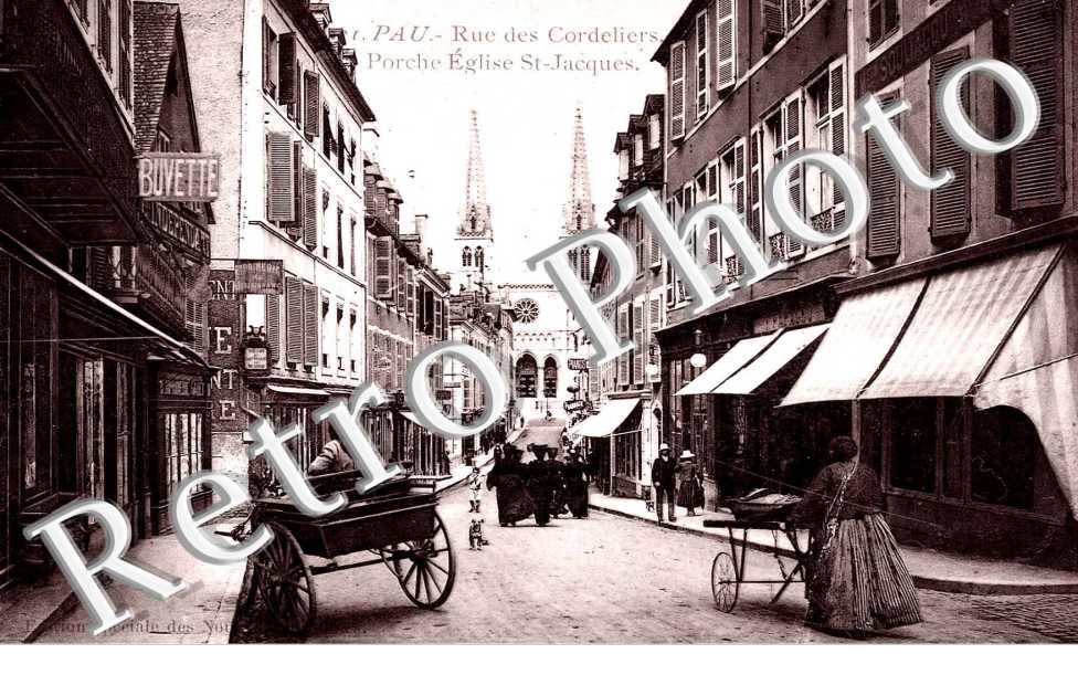 RUE DES CORDELIERS PORCHE DE L&#039;EGLISE ST JACQUES
