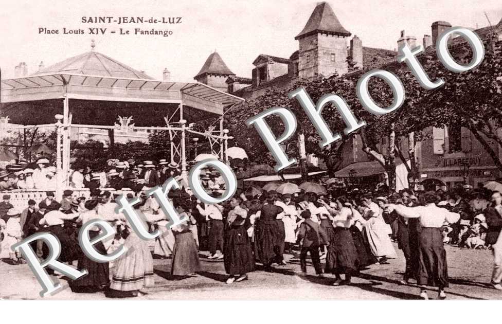 Place Louis XIV Le Fandango