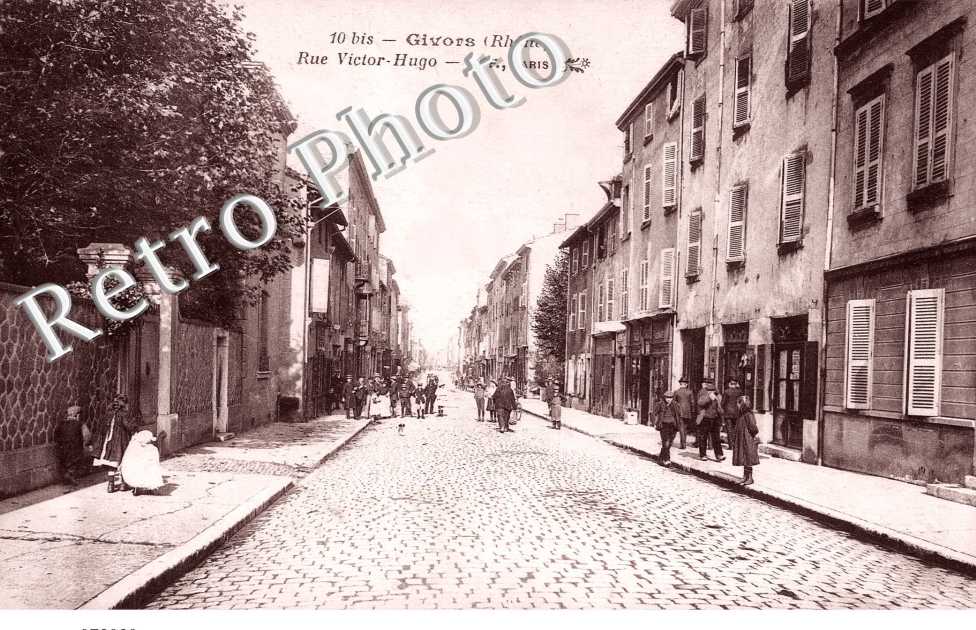 RUE VICTOR HUGO