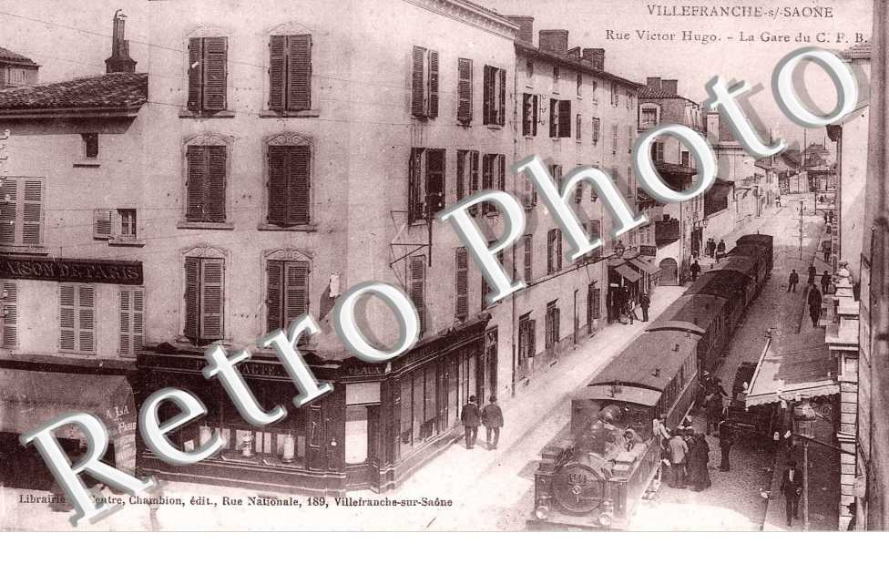 Rue Victor Hugo - la gare du C. F. B - train
