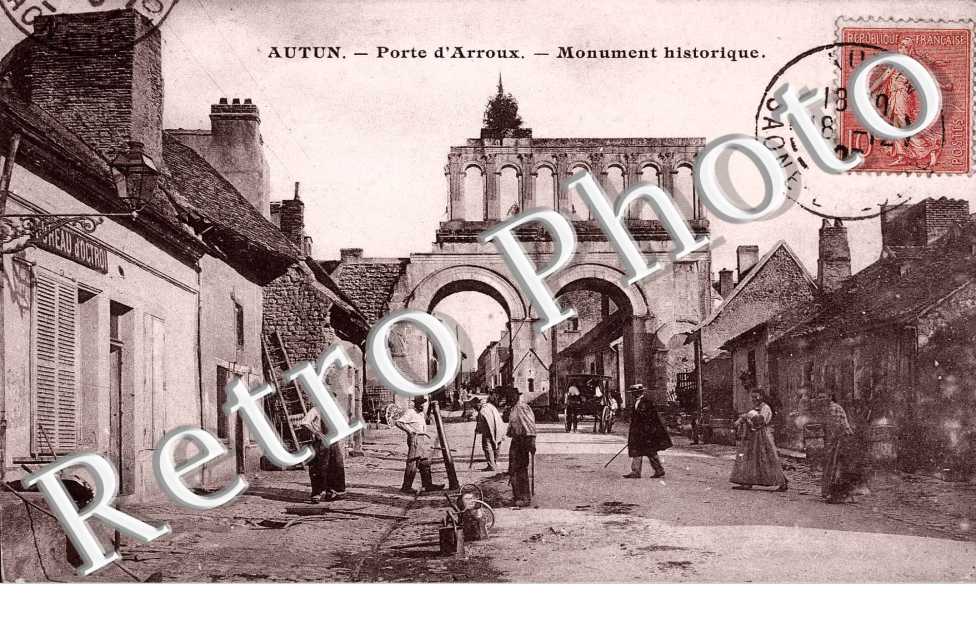 Porte d&#039;Arroux Monument historique