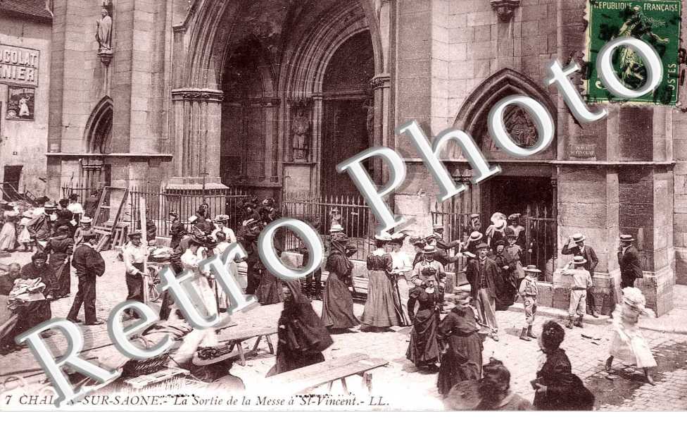 la Sortie de messe a Saint Vincent