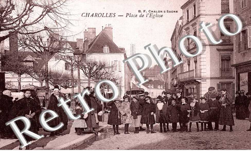 PLACE DE L'EGLISE