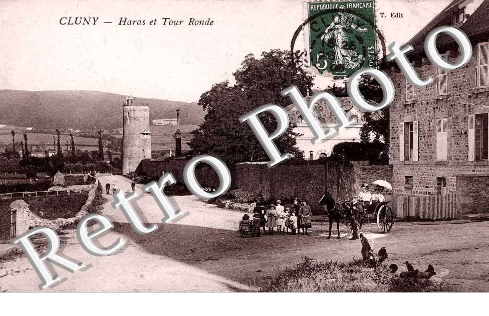 Haras ET TOUR RONDE