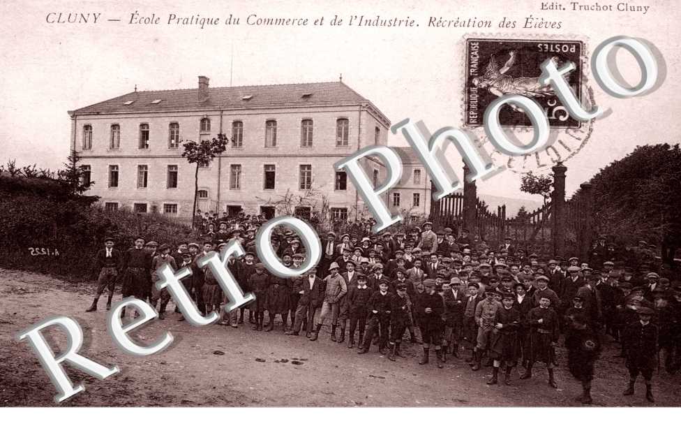 Ecole Pratique du Commerce et de l&#039;Industrie, Recreation des eleves - 1913