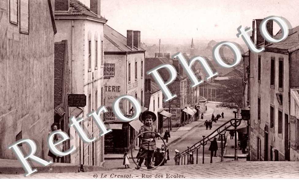 Rue des Ecoles